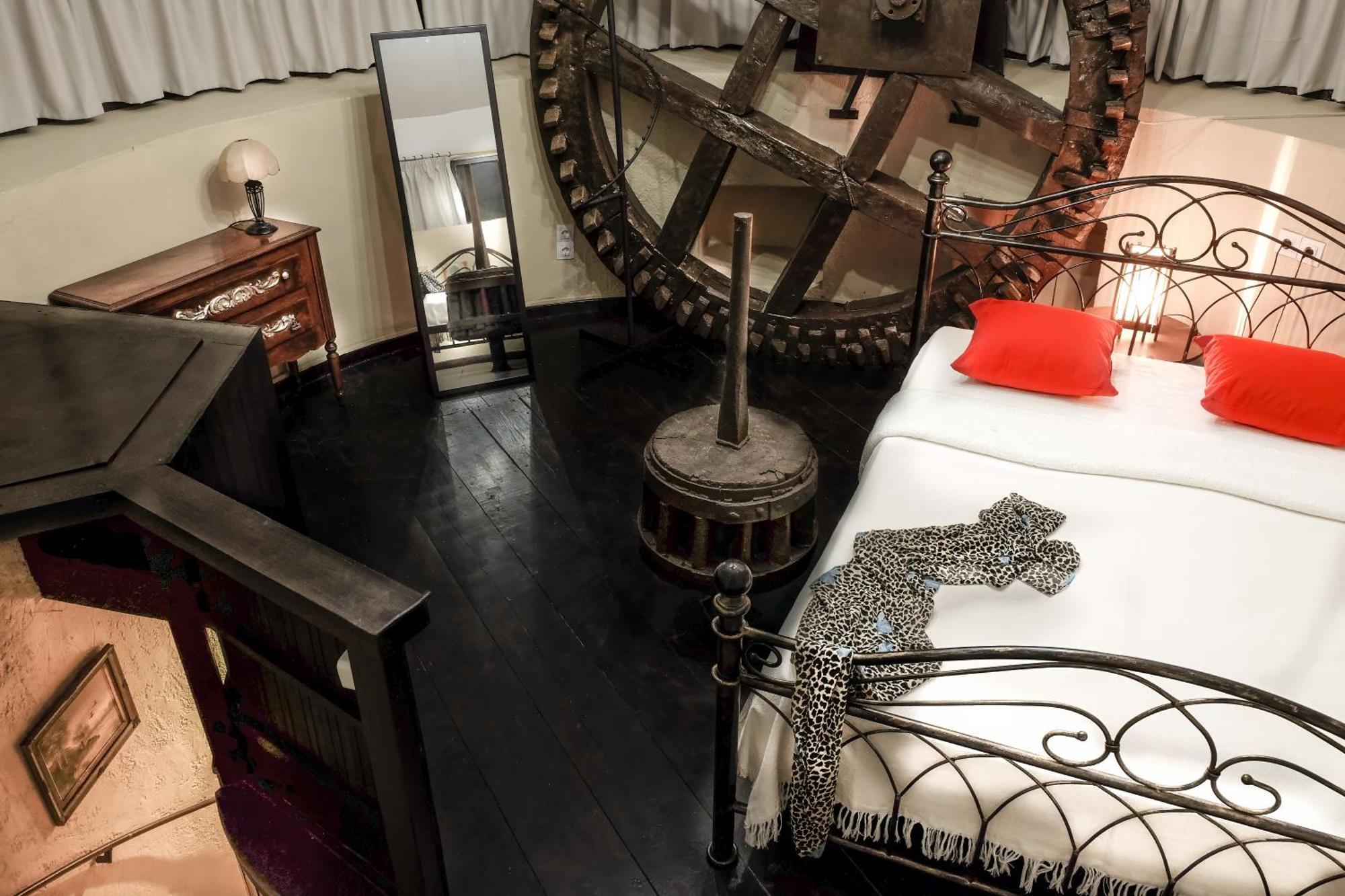 Windmill Renovated 2025 Villa Ялисос Екстериор снимка